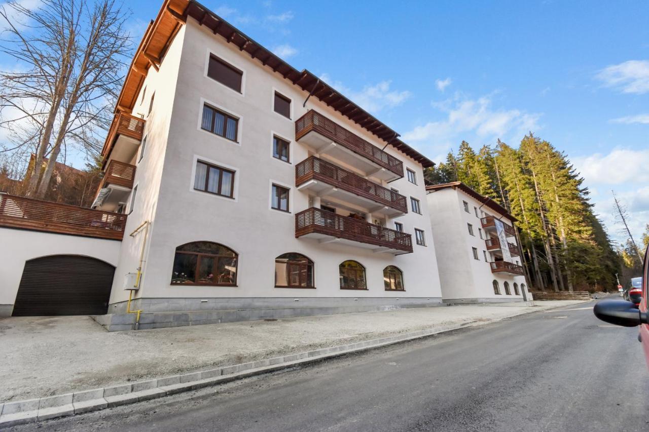 The Flower Clabucet Studio Predeal Exterior photo